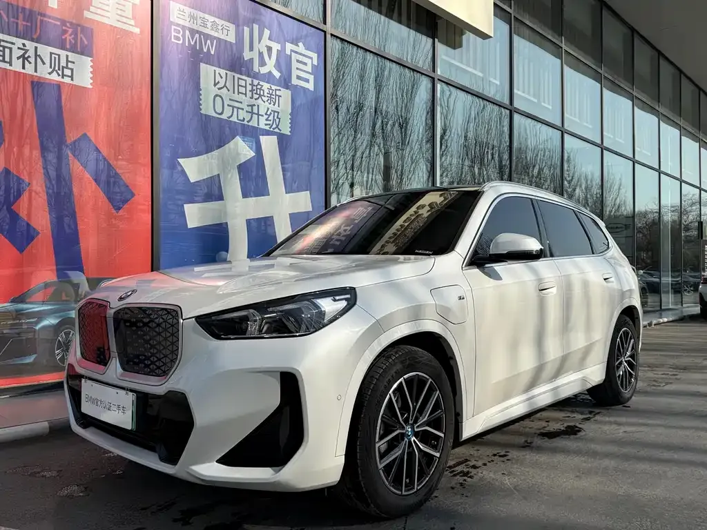 BMW iX1 2025 из CN, фото 1