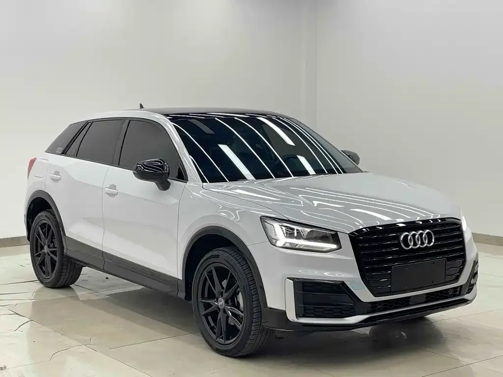 Audi Q2L 2022 из CN, фото 2