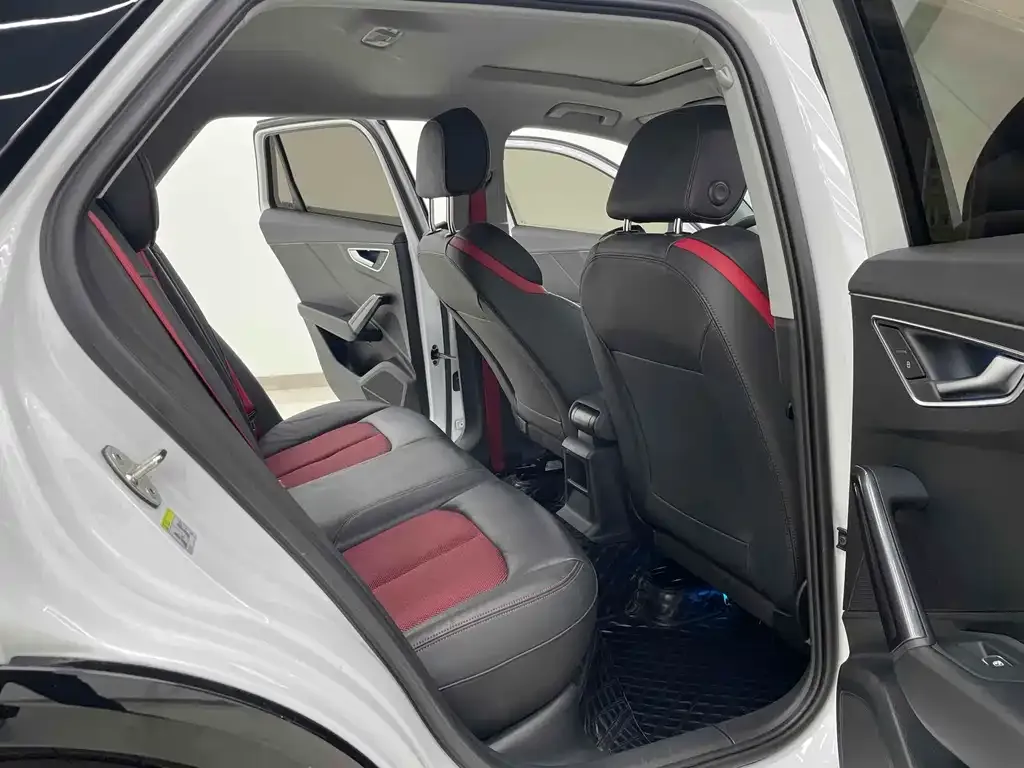 Audi Q2L 2022 из CN, фото 5