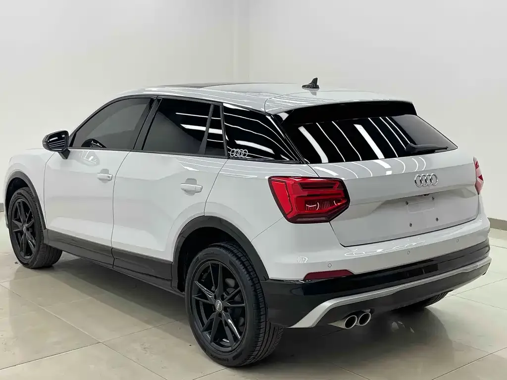 Audi Q2L 2022 из CN, фото 8