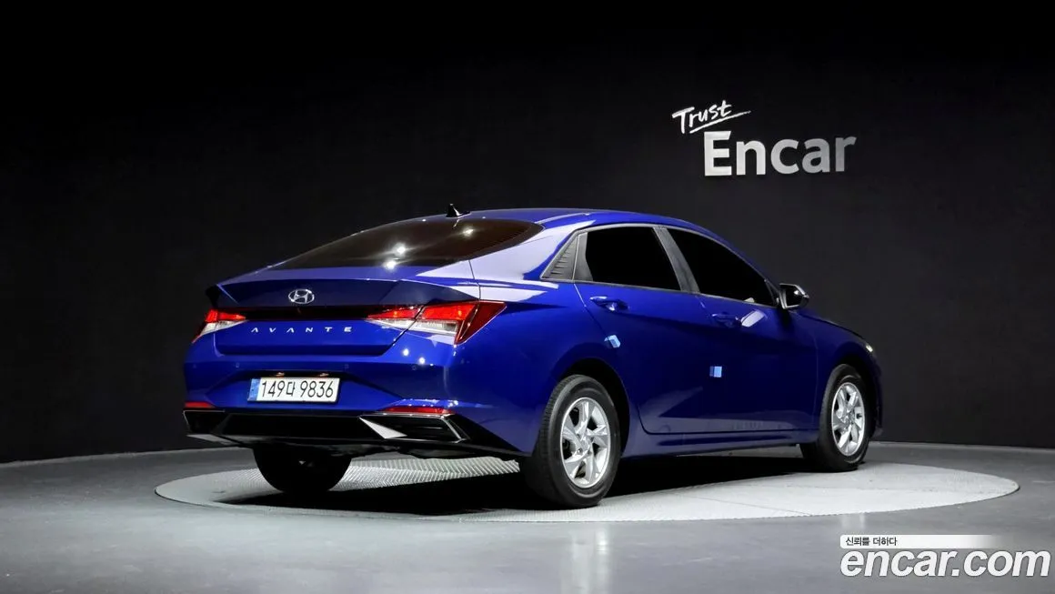 Hyundai AVANTE — фото 2