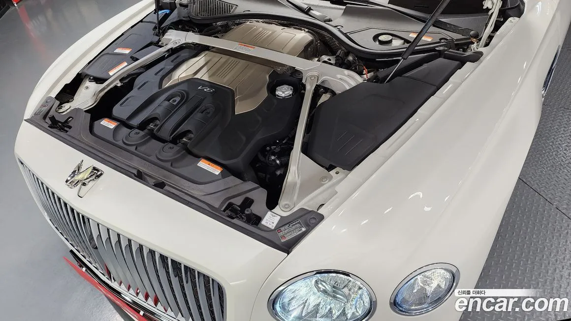 Bentley Flying Spur 2022 из KR, фото 6