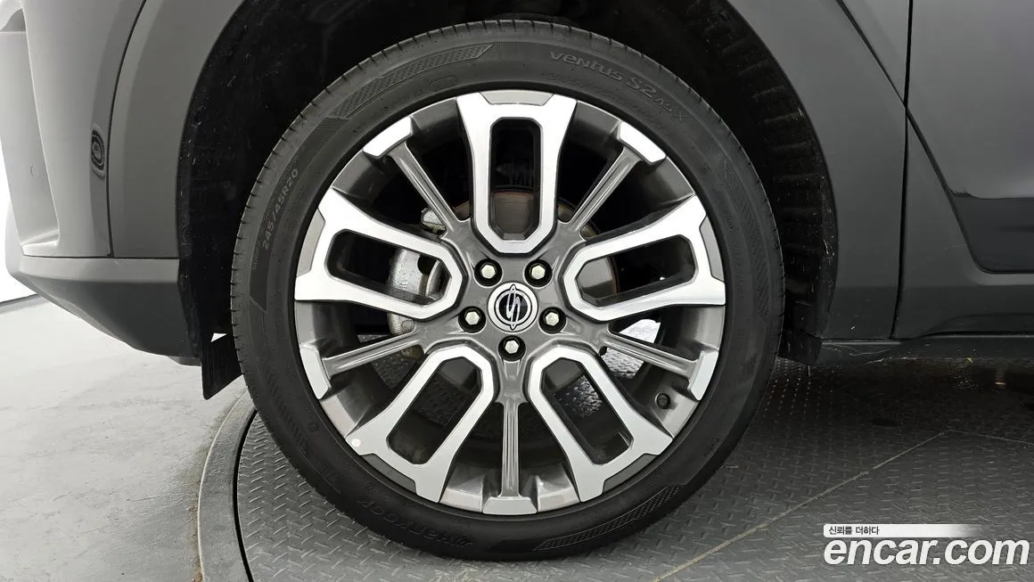 KG Mobility (Ssangyong) Torres 2023 из KR, фото 5