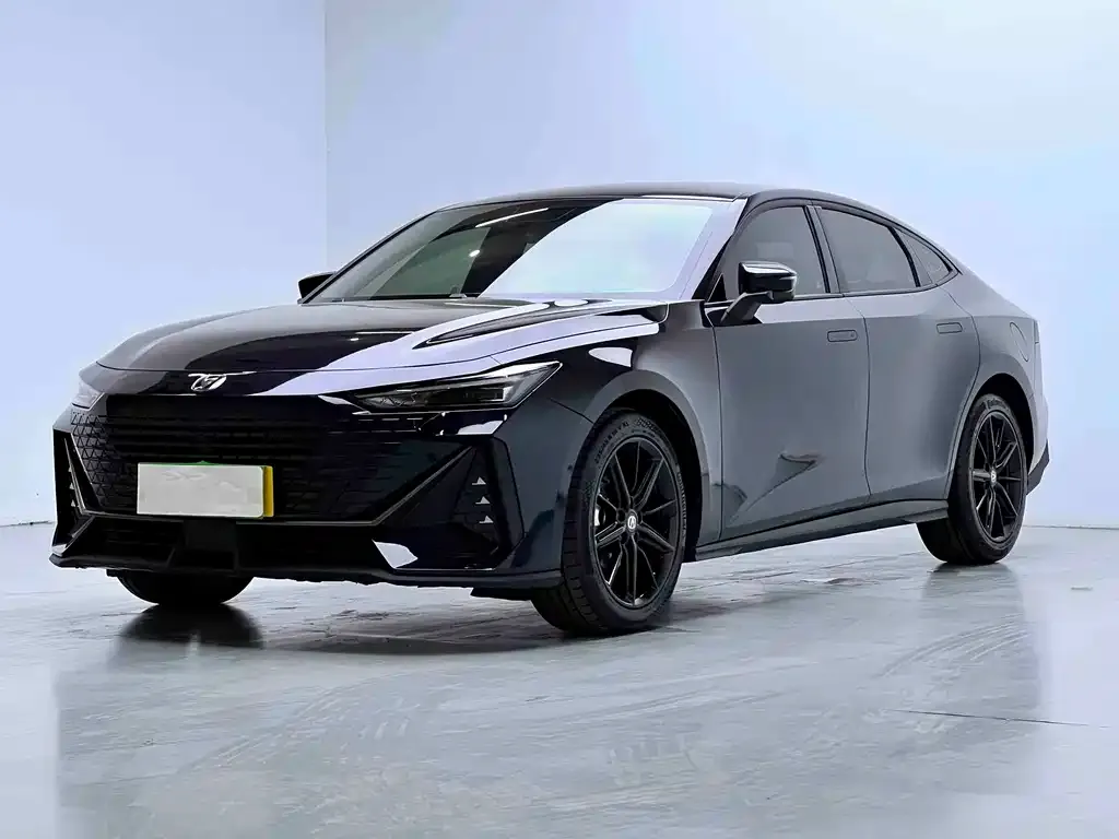 Changan UNI-V 2023 из CN, фото 1