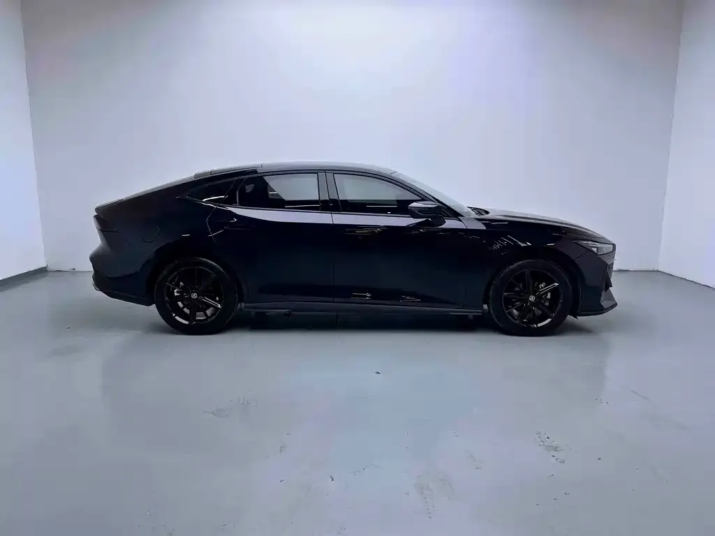 Changan UNI-V 2023 из CN, фото 5