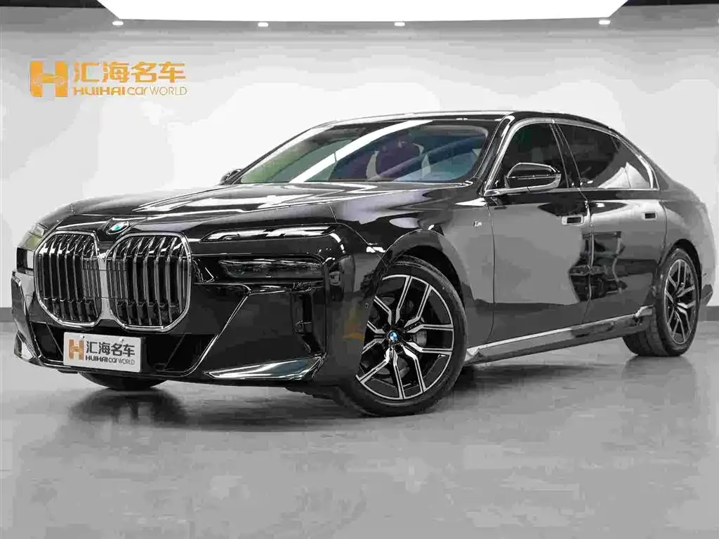 BMW 7 Series 2024 из CN, фото 1