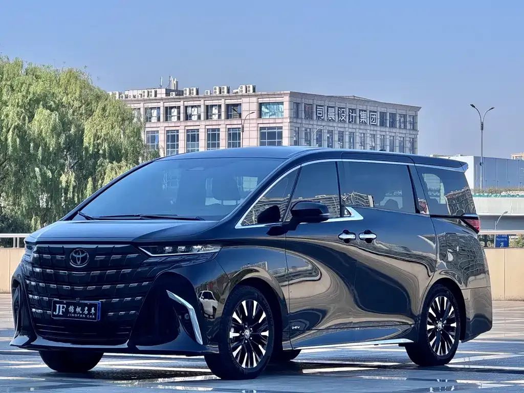 Toyota Alphard 2024 из CN, фото 2
