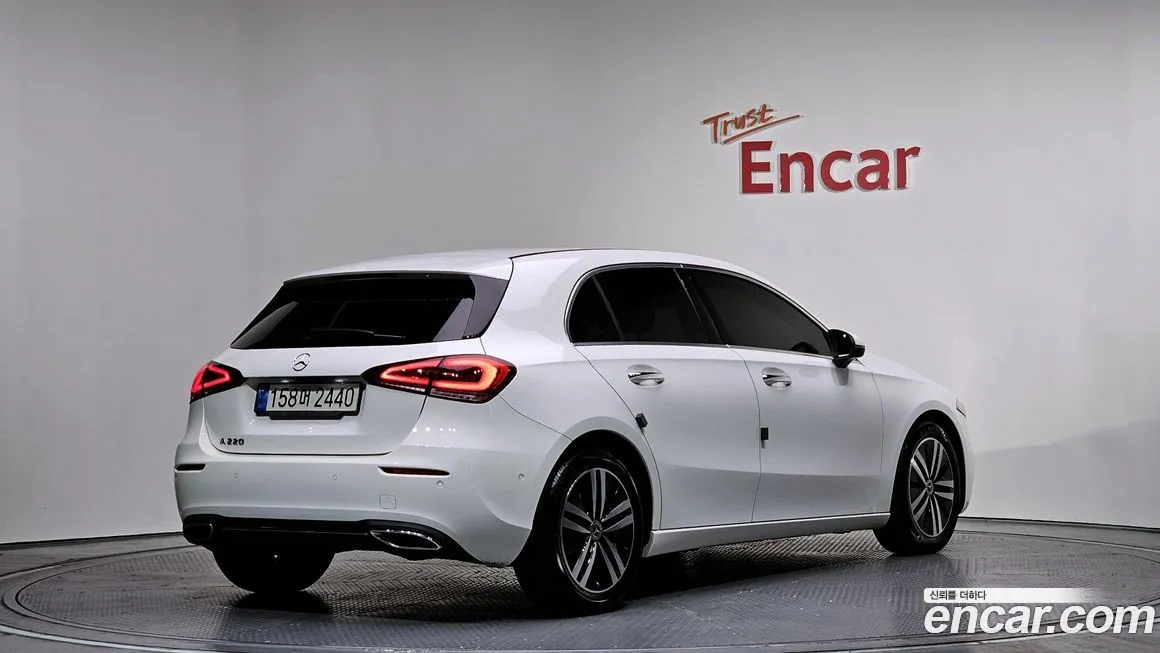 Mercedes-Benz A-Class — фото 2