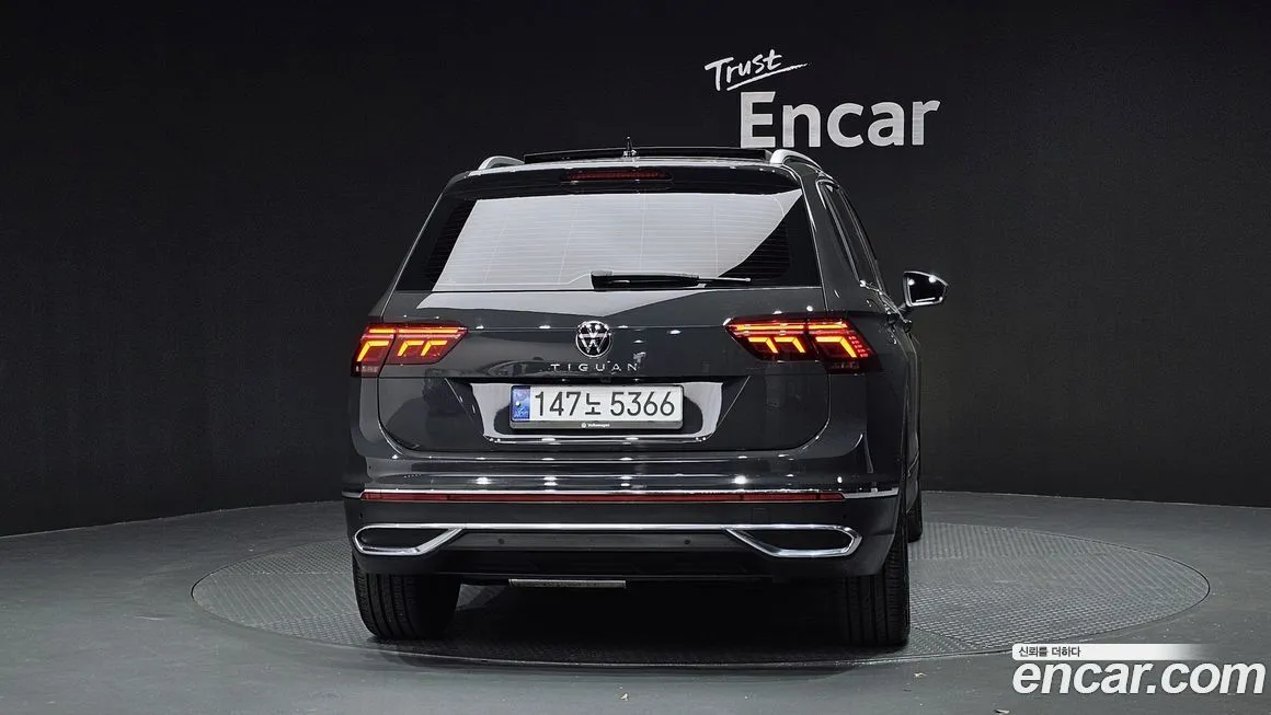 Volkswagen Tiguan — фото 4