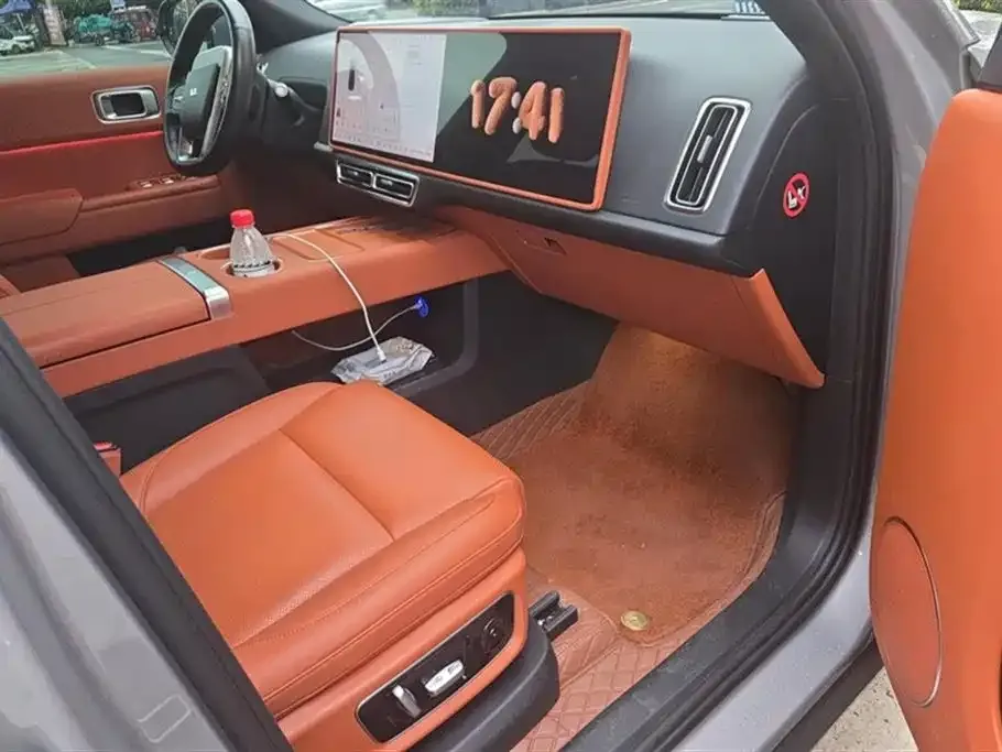 Li Auto L8 2023 из CN, фото 8