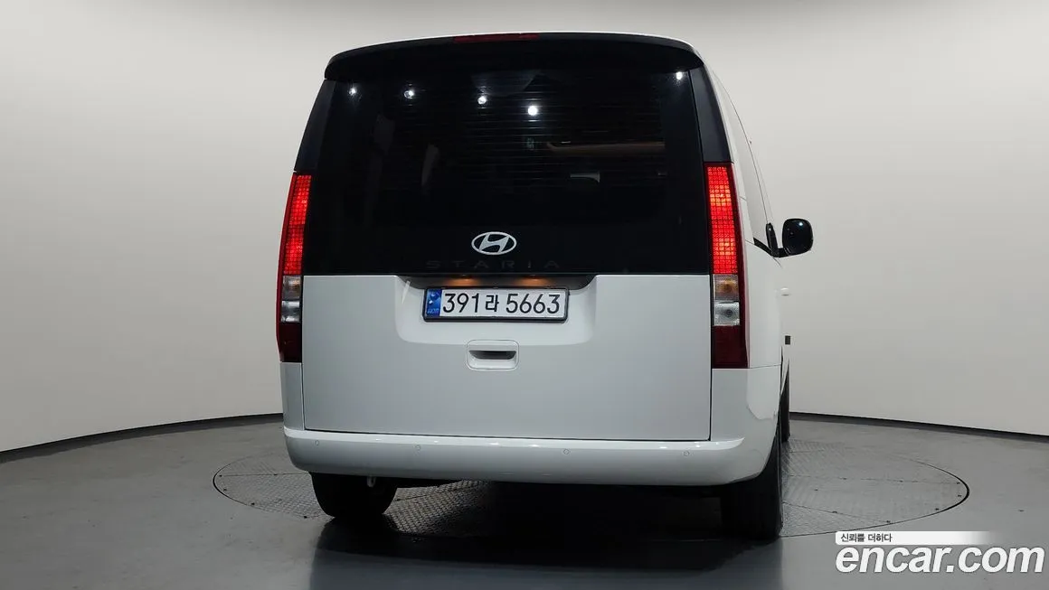 Hyundai Staria — фото 4