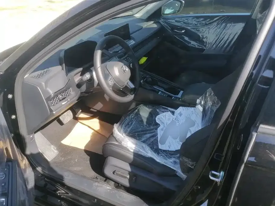 Honda Accord — фото 9