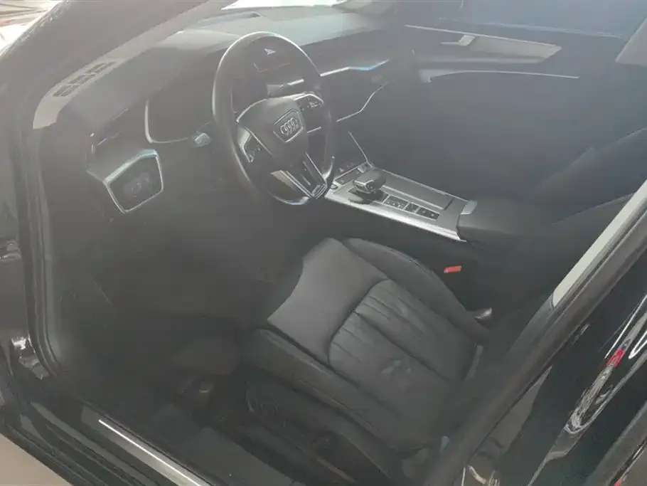 Audi A6L 2021 из CN, фото 9
