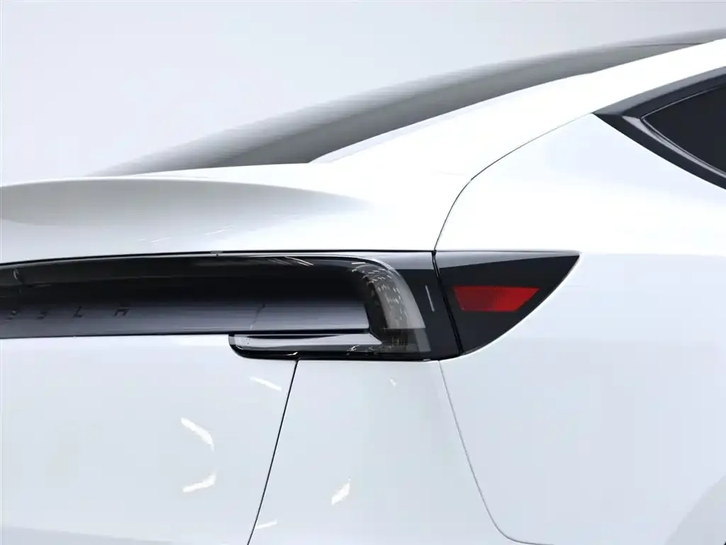Tesla Model Y 2025 из CN, фото 5