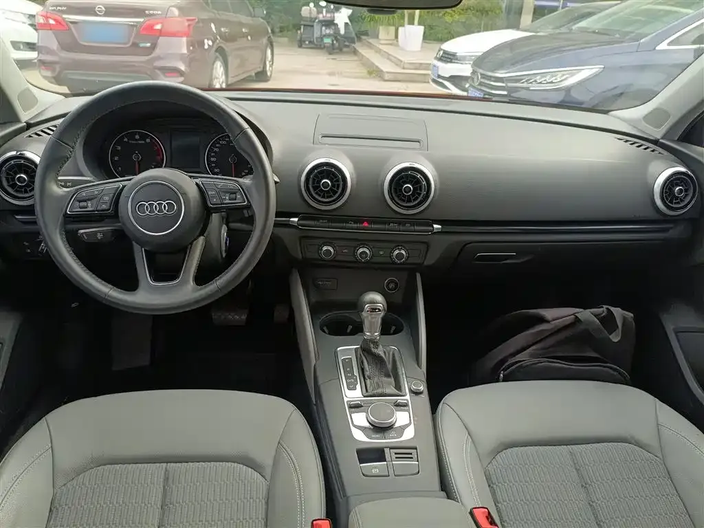 Audi A3 2021 из CN, фото 10