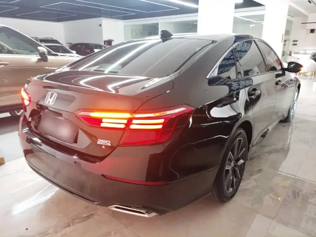 Honda Inspire 2022 из CN, фото 7