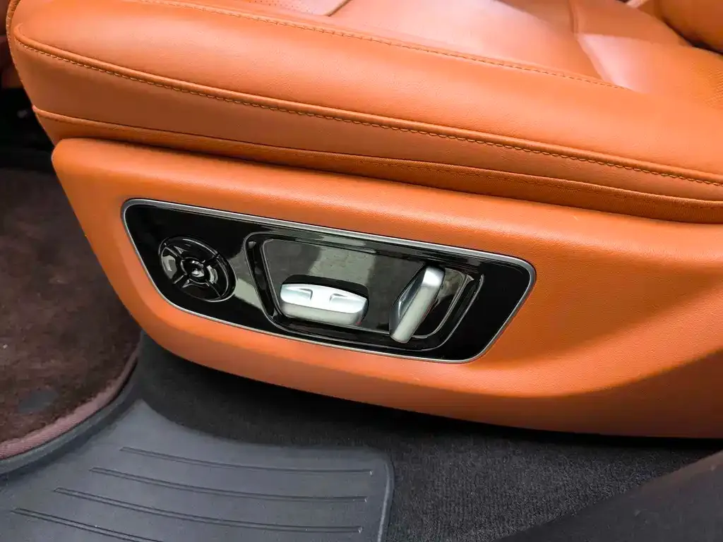 Li Auto L8 2023 из CN, фото 10