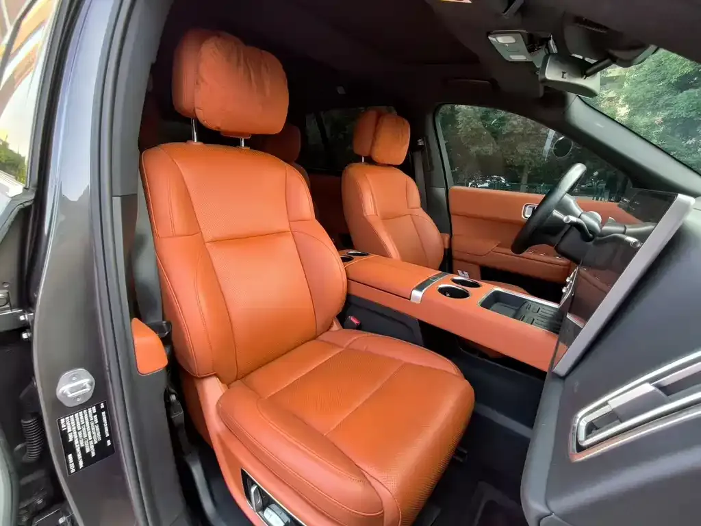 Li Auto L8 2023 из CN, фото 6