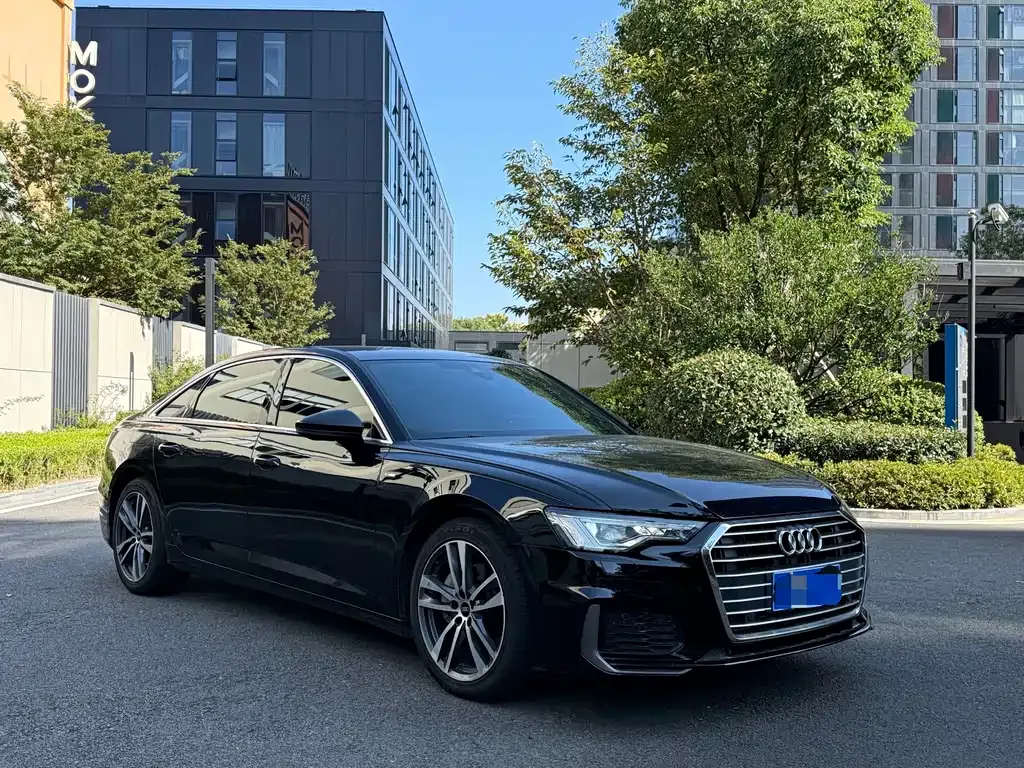 Audi A6L — фото 4