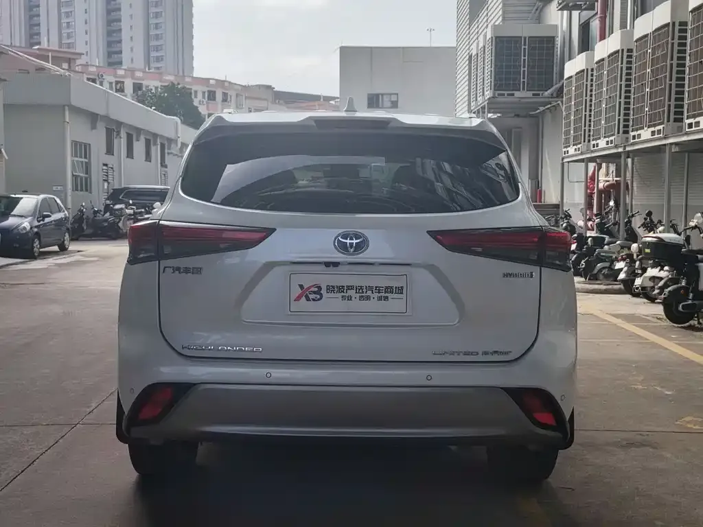 Toyota Highlander 2022 из CN, фото 6