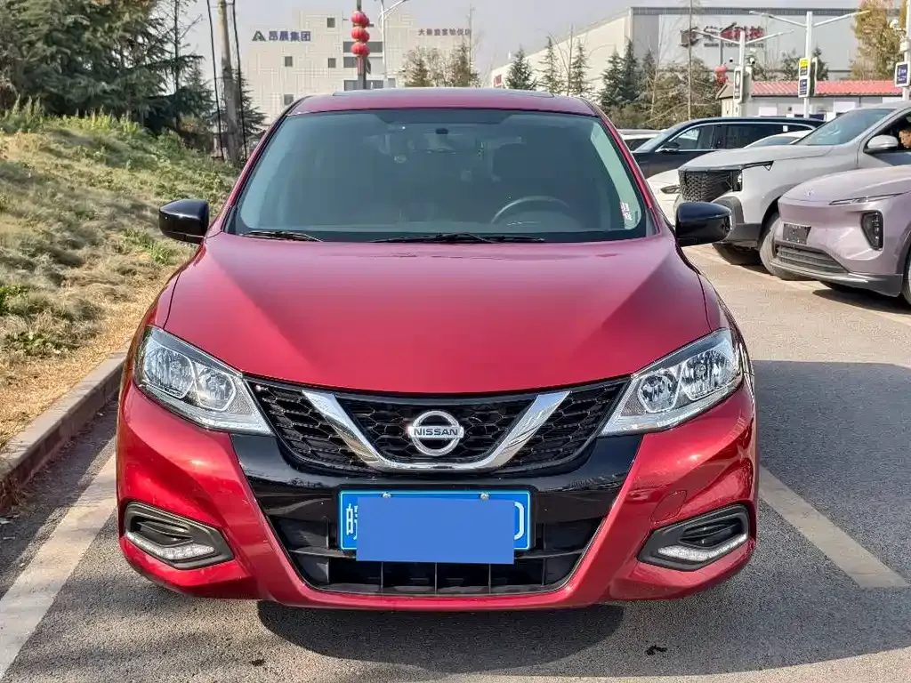 Nissan Tiida 2025 из CN, фото 2