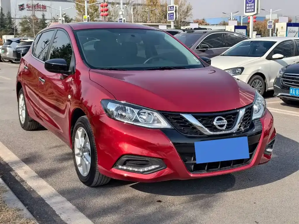 Nissan Tiida 2025 из CN, фото 3