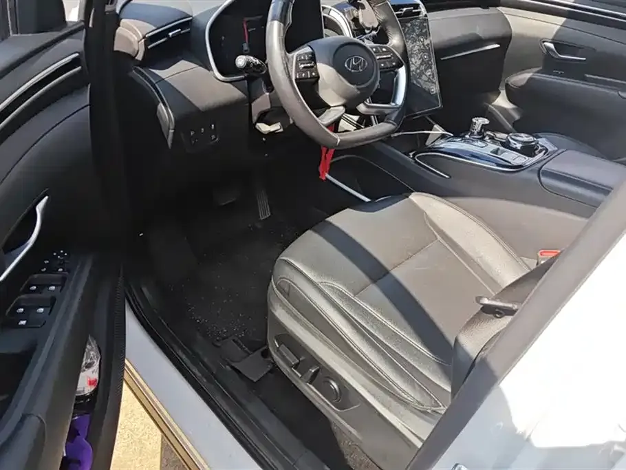Hyundai Tucson 2023 из CN, фото 9