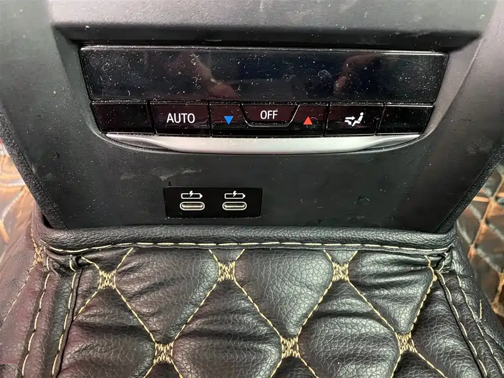 BMW i3 2022 из CN, фото 7