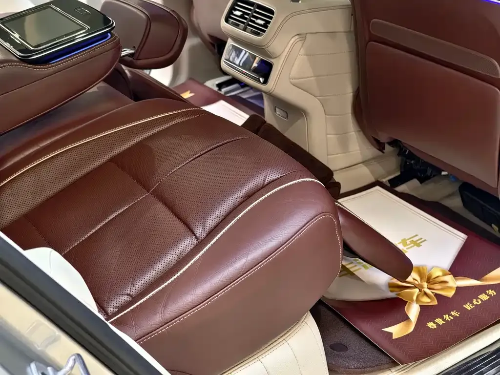 Mercedes-Benz GLS 2022 из CN, фото 10