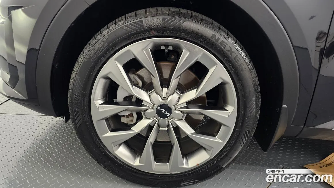 Kia Sorento — фото 5