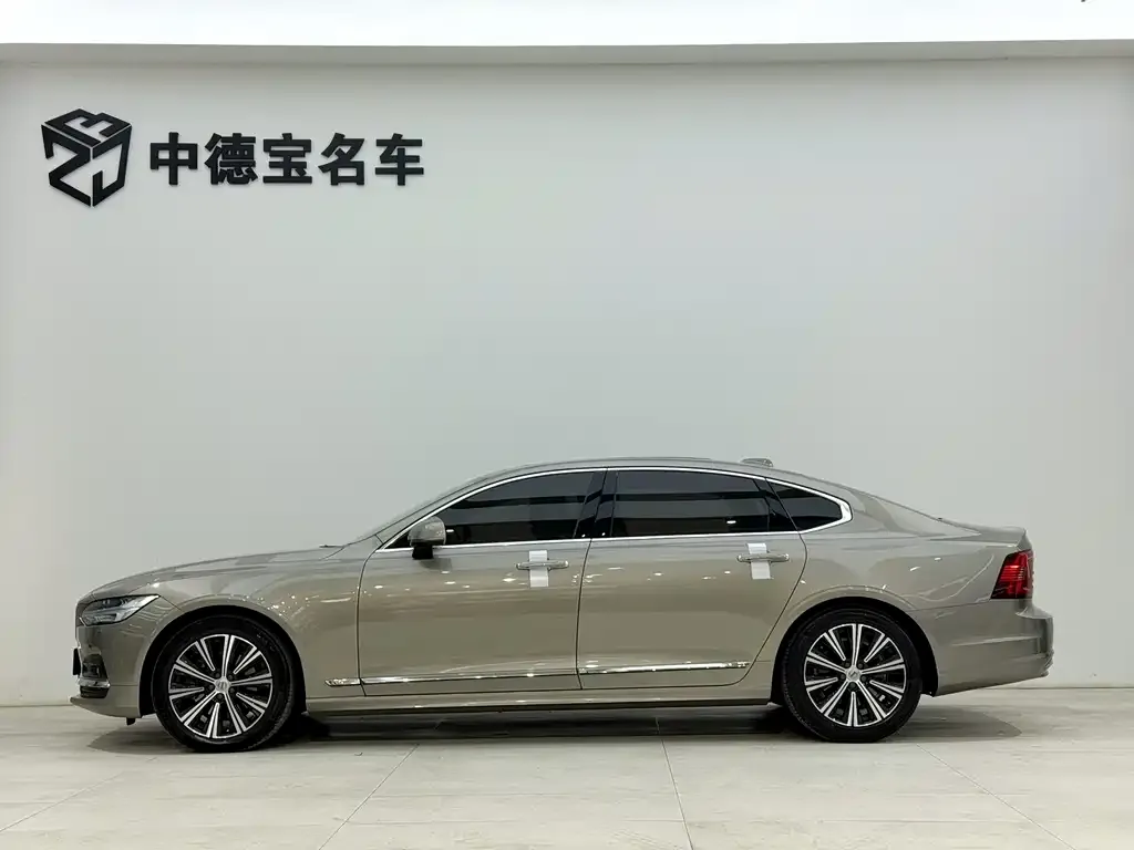 Volvo S90 — фото 3