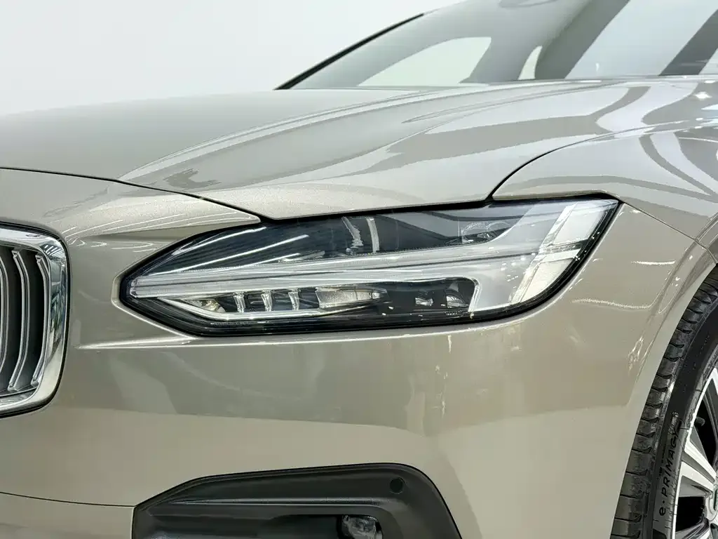 Volvo S90 — фото 6