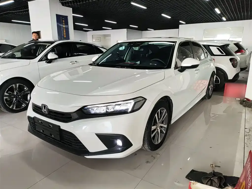 Honda Civic — фото 1