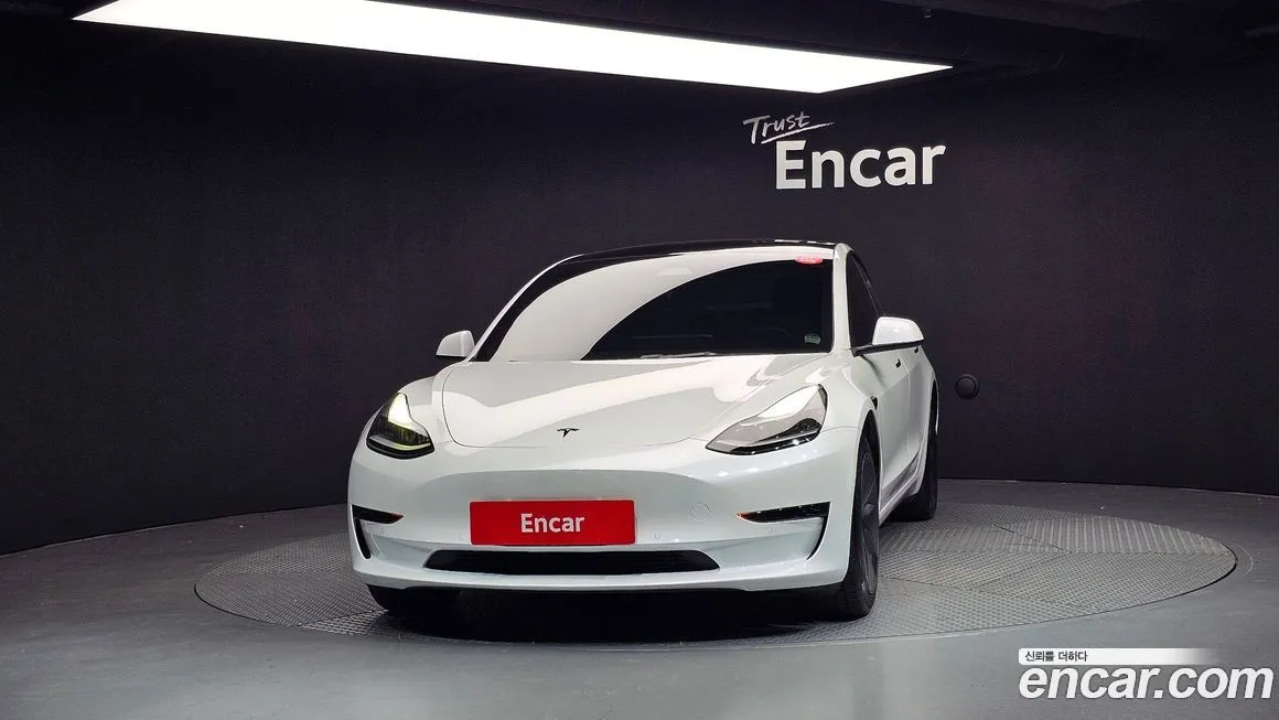 Tesla Model 3 2022 из KR, фото 3