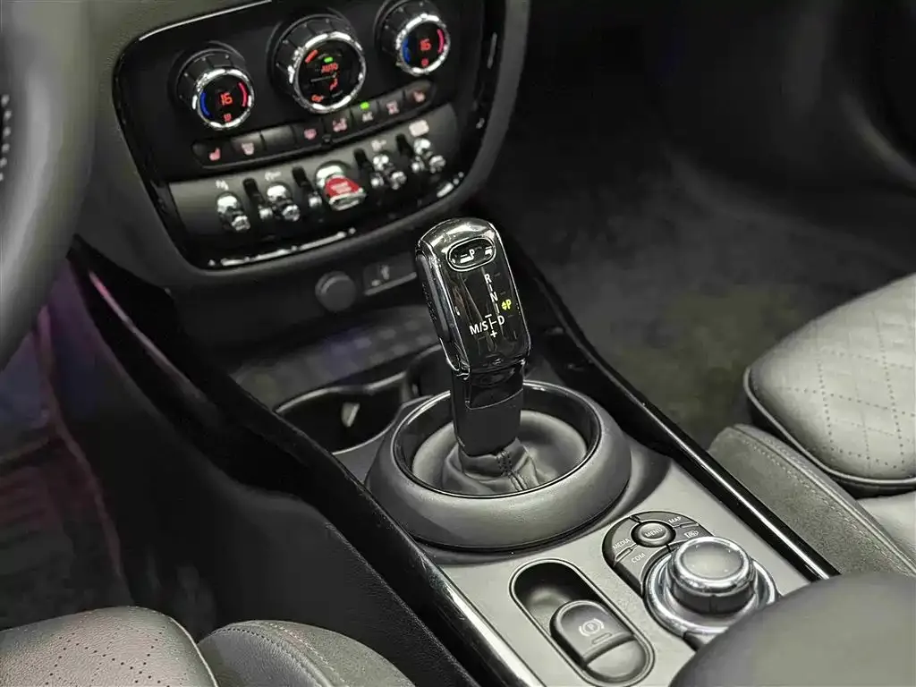 [object Object] Mini Clubman 2022 из CN, фото 10