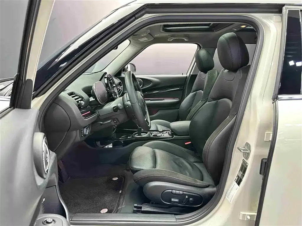 [object Object] Mini Clubman 2022 из CN, фото 7