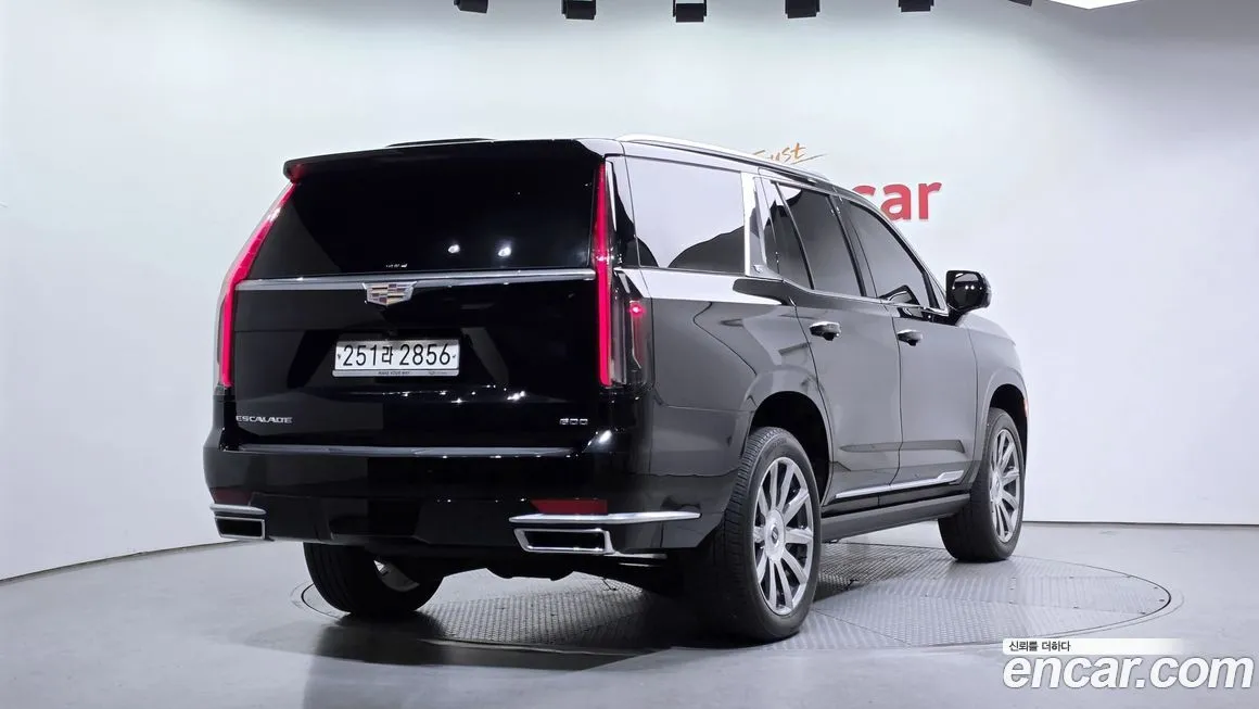 Cadillac Escalade 2021 из KR, фото 2
