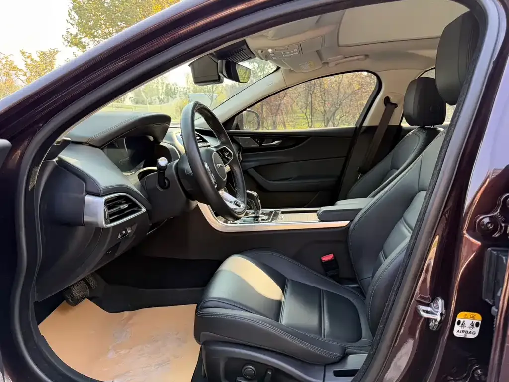 Jaguar XEL 2021 из CN, фото 6
