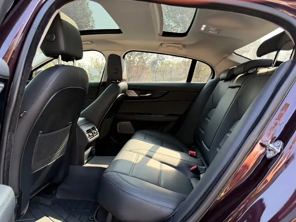 Jaguar XEL 2021 из CN, фото 7