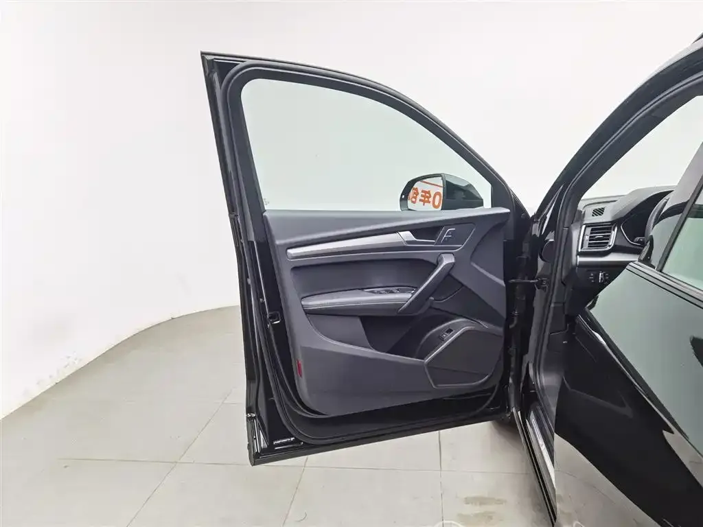 Audi Q5L 2024 из CN, фото 8