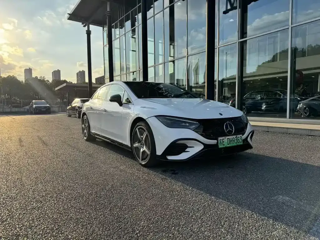 Mercedes-Benz EQE 2022 из CN, фото 3