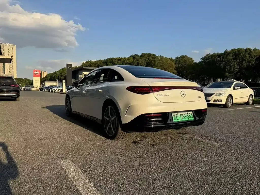 Mercedes-Benz EQE 2022 из CN, фото 4