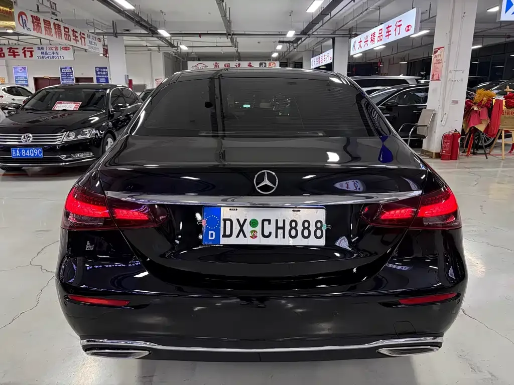 Mercedes-Benz E-Class 2023 из CN, фото 6