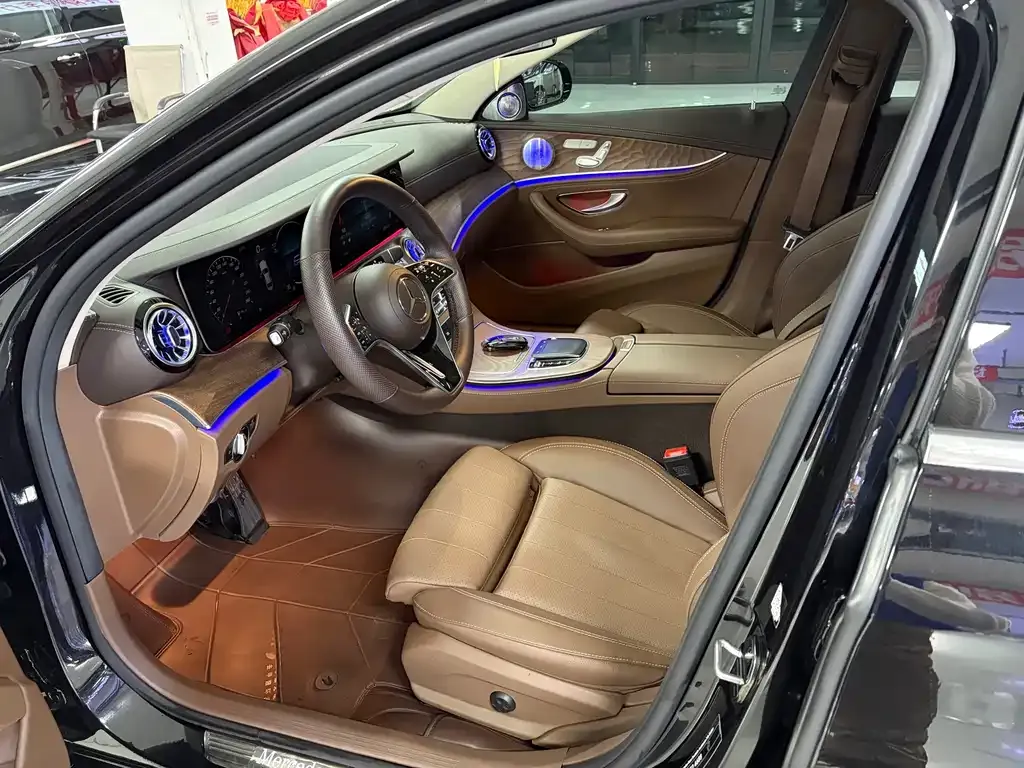 Mercedes-Benz E-Class 2023 из CN, фото 8