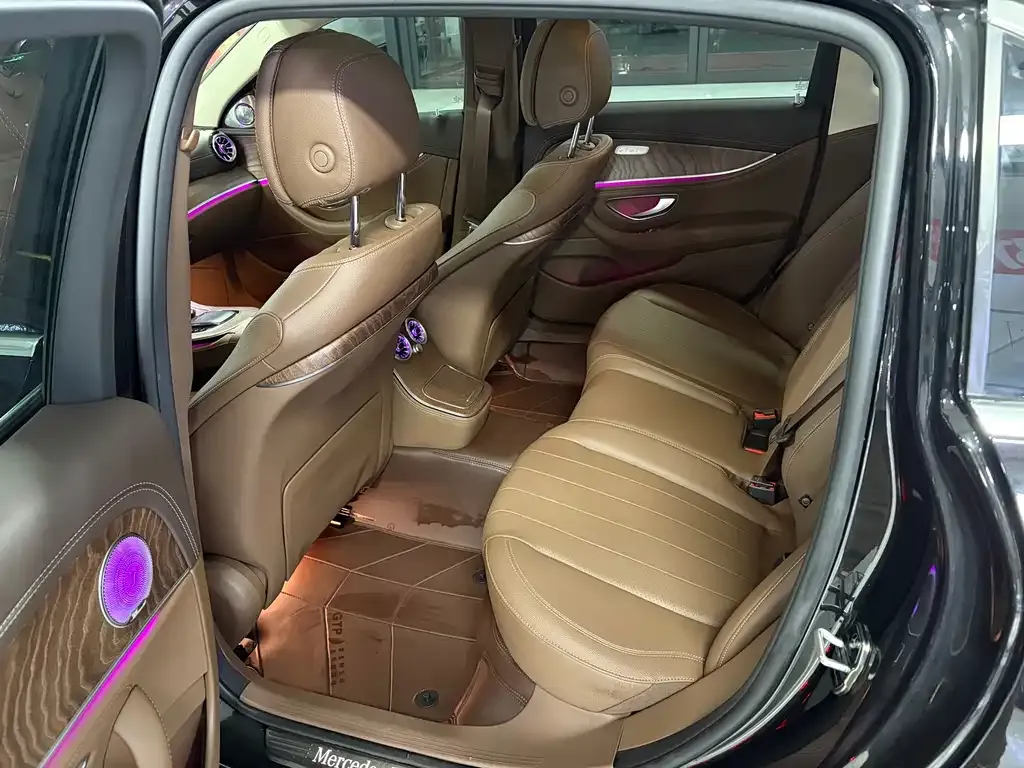 Mercedes-Benz E-Class 2023 из CN, фото 9