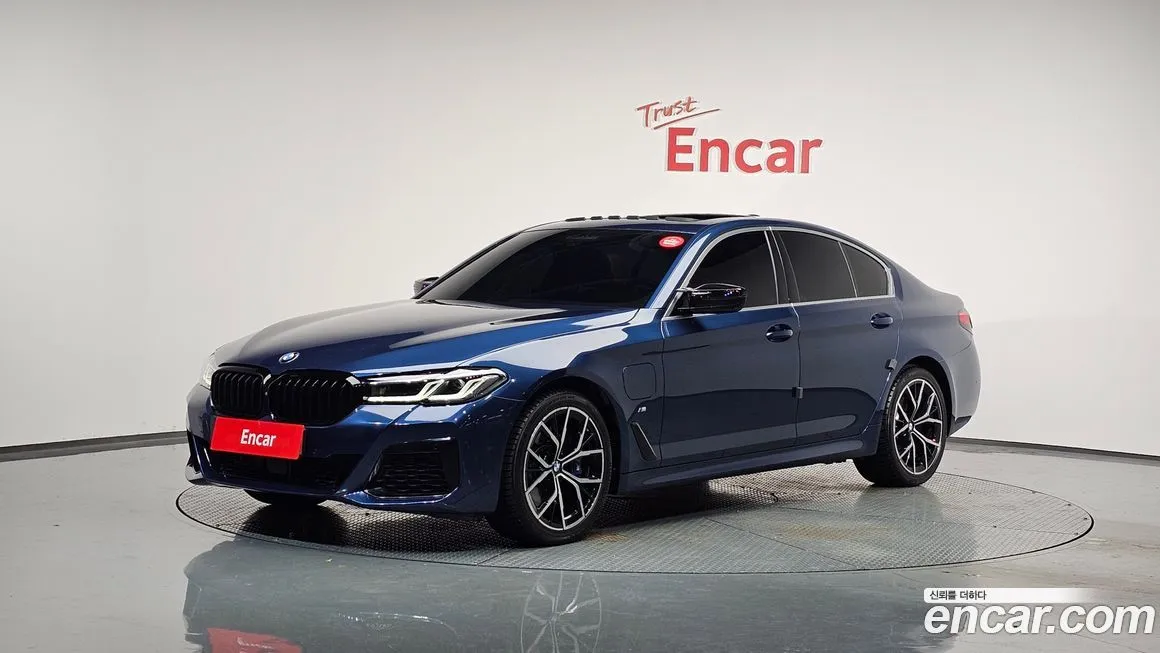 BMW 5-Series 2021 из KR, фото 1