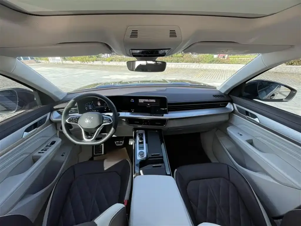 Volkswagen Tavendor 2023 из CN, фото 9