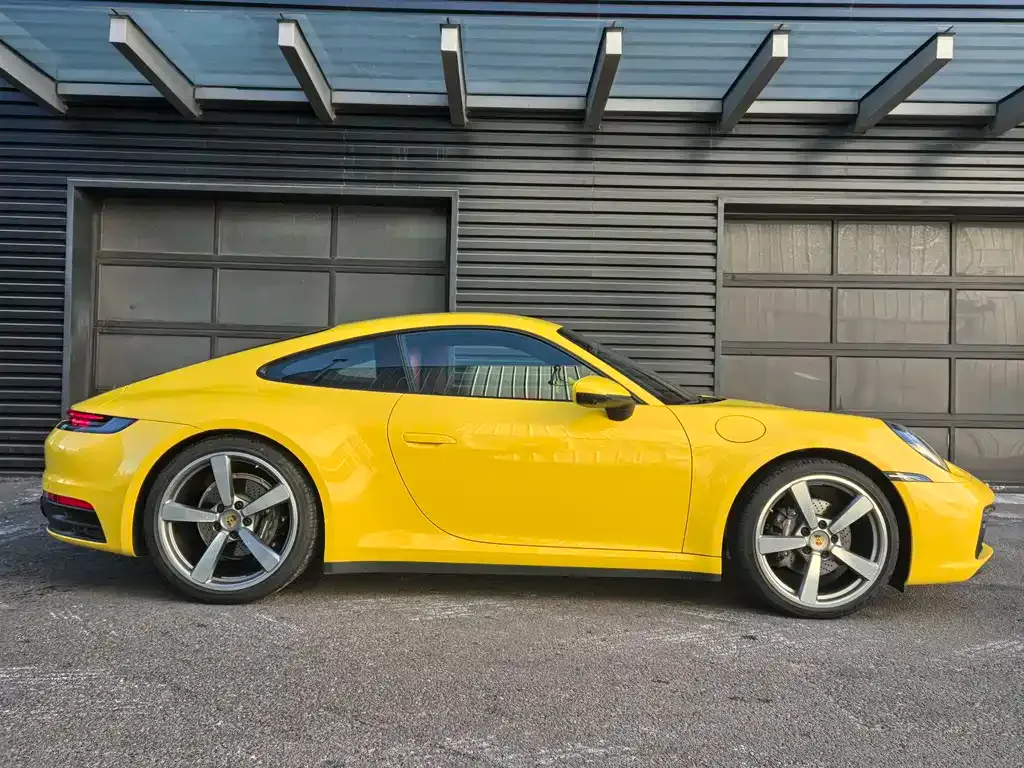 Porsche 911 2023 из CN, фото 4