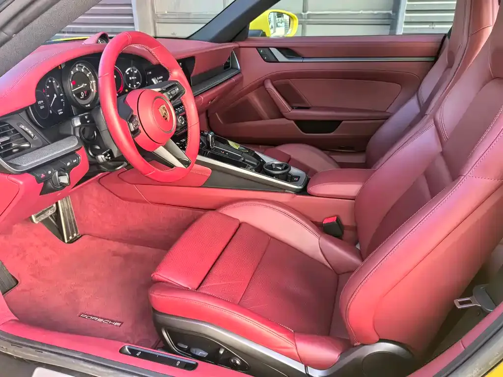 Porsche 911 2023 из CN, фото 9