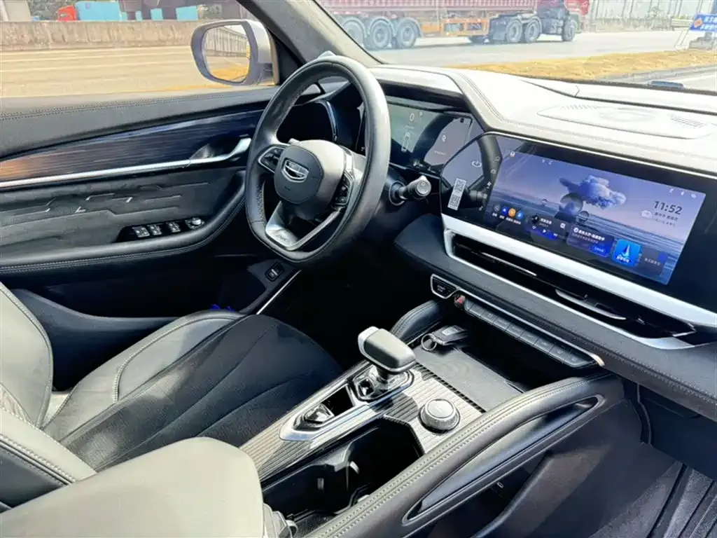 Geely Xingyue L 2024 из CN, фото 10